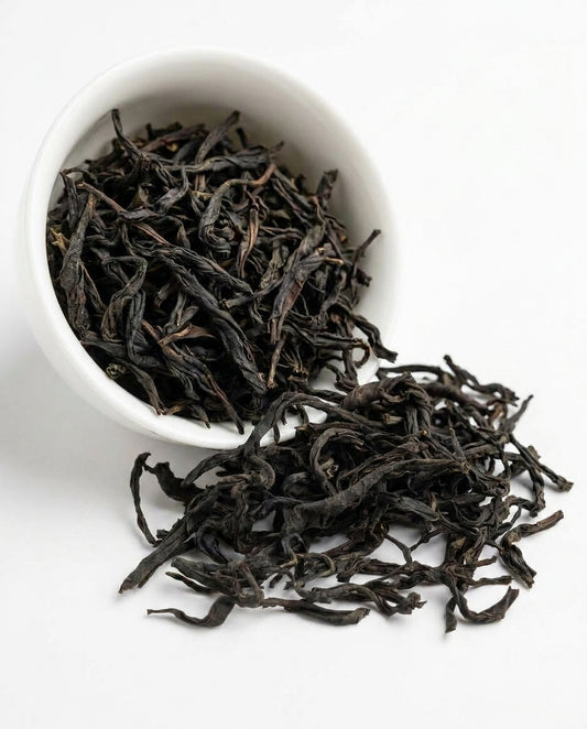SUN MOON LAKE RED TEA